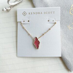 Kendra Scott - Kinsley Gold Raspberry Short Necklace
